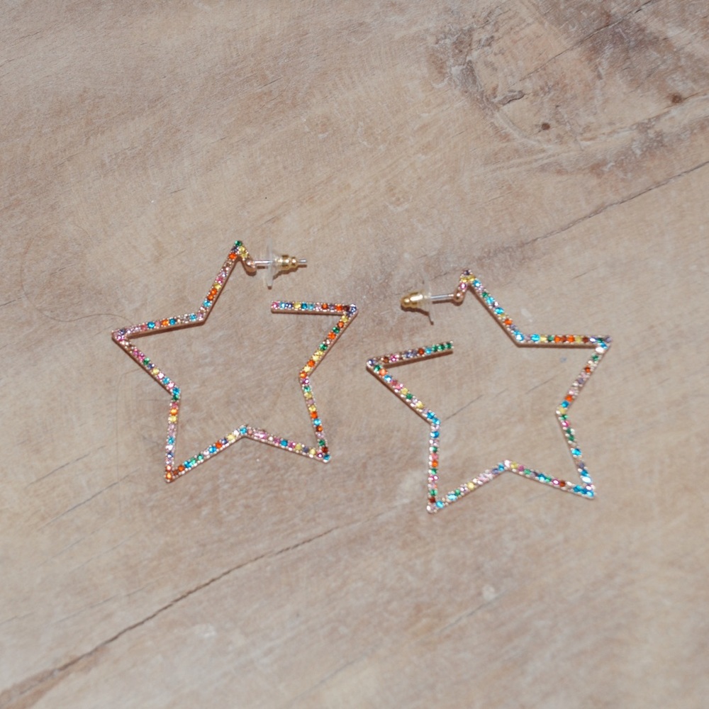 star earrings